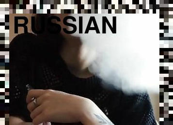 rus, amatör, genç, tek-kişilik, sigara-içme, esmer-kadın, dövme