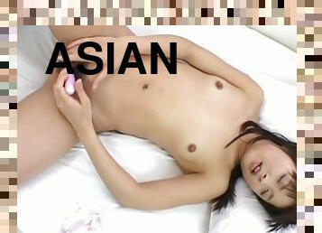 asyalı, kıllı, mastürbasyon-masturbation, üstüneyüzüne-boşalma, genç, oyuncak, japonca, yüzle-ilgili, kadın-iç-çamaşırı, küçük-memeler