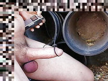 Outdoor estim hands free cum