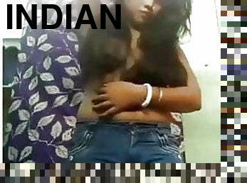 Indian girl showing her sexy boobs