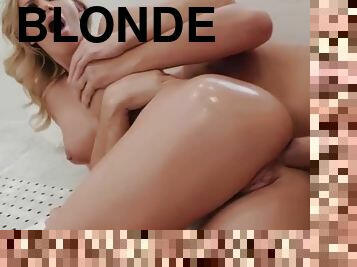 Jessa Rodhes is the hottest anal blonde slut