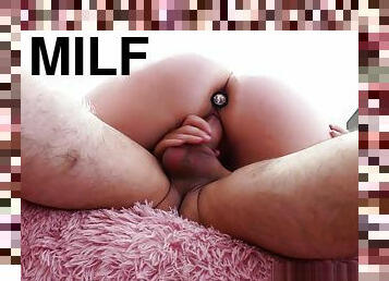 MILF Blowjob and Riding on Huge Dick Closeup for Christmas
