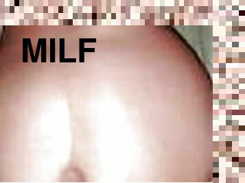 Slow MILF fucking from behind