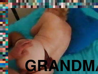 סבתא, זקן, חובבן, אנאלי, מבוגר, סבתא-לה, תוצרת-בית, צעירה-18, יותר-זקן, זקן-וצעיר