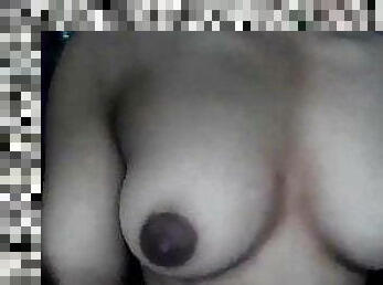 tetas-grandes, masturbación, anal, paja, con-los-dedos, besando, facial, corrida, tetas