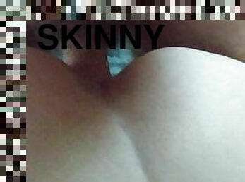 posisi-seks-doggy-style, kurus, sudut-pandang, eropa, berambut-pirang, mata-uang-euro, amerika, manis, pelacur-whore