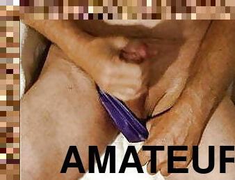 masturbation, amateur, ejaculation-sur-le-corps, énorme-bite, gay, branlette, ejaculation