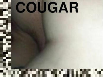 Eating my cougar ashli juicy ass pussy
