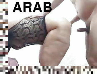 arabe, belle-femme-ronde