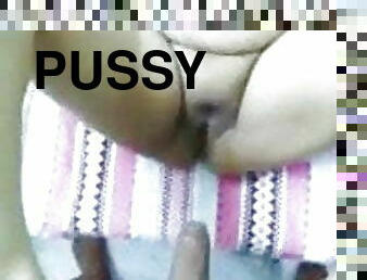 chatte-pussy, maison, pute