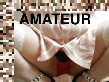 masturbarsi, amatoriali, mammine-mature, donne-grasse-e-belle, piedi, calze, inglese, biancheria-intima, feticci, provocatorie