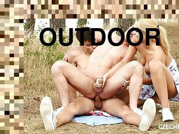 Bisex Trio Bareback Outdoor