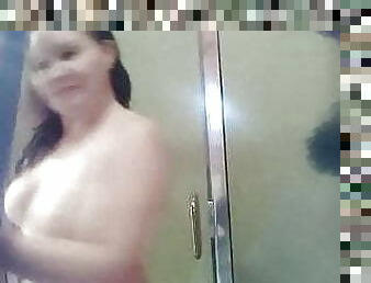 milf records herself in shower
