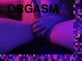 besar-huge, orgasme, cumshot-keluarnya-sperma, homo, handjob-seks-dengan-tangan-wanita-pada-penis-laki-laki, sperma, seorang-diri, tato, penis