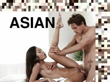 Petite Asian Vina Sky Massages Her Way To A Good Fuck - Diabolic