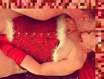 Santa's Home-Cumming