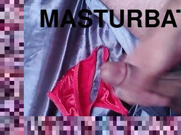 masturbācija-masturbation, sarausties, biksītes, sperma, fetišs, solo, siksna