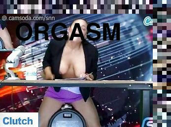 teta-grande, masturbação, orgasmo, webcam, sozinho, sybian