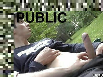 Public park - Handjob - Aurelio Toscani