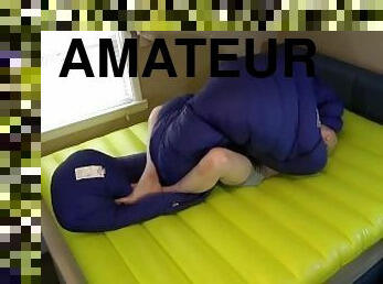 masturbation, amateur, ejaculation-sur-le-corps, jouet, piscine, fétiche, solo, en-nylon