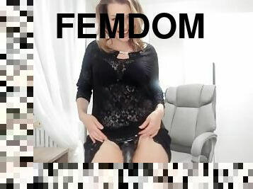 gode-ceinture, milf, salope, sale, fétiche, maîtresse, domination, femme-dominatrice