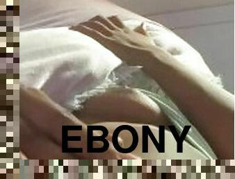 Ebony pussy rubbing orgasm