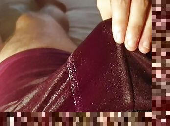 ? Pee Couple - Kinky Girlfriend Teases Boyfriend While He Pees Boxers!