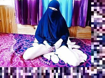 vagina-pussy, amatir, jenis-pornografi-milf, arab, pelacur-slut, sudut-pandang, celana-dalam-wanita, pakaian-dalam-wanita, ketat, cantik