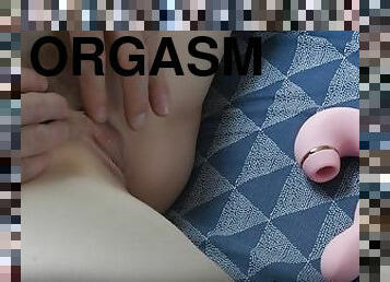 Watch until the end i have a loud orgasm with my new Sohimi Vibrator Sextoy.