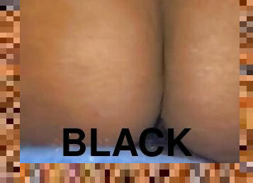 She make it CLAP CLAP CLAP ..Black wife twerking