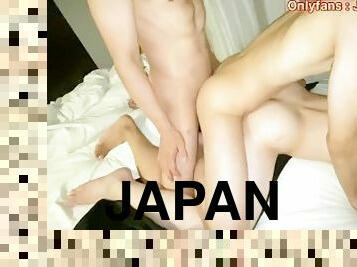 3 Japanese twinks bareback sex