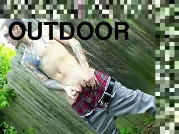 Straight bad boy Blinx strokes his big dick outdoor and cums