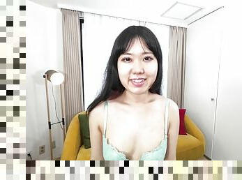 Introducing: Eri Mizuno, a busty girl who really wants it