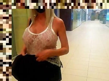 Public flashing at the mall