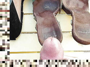 Handjob cumshot shoes