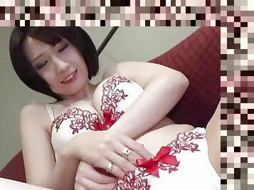 Maebi Kuru - Amateur Girl&#039;s Dirty Video Diary: Beautiful Big Breasts