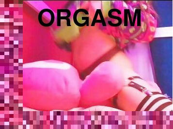 orgasme, chatte-pussy, lesbienne, doigtage, serrée, jeans