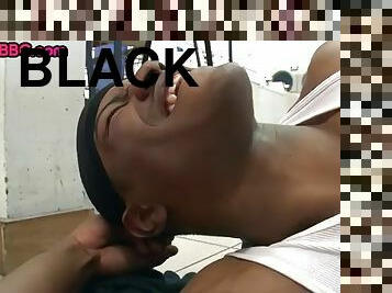 Black bottom public fucked in the ass in the laundromat