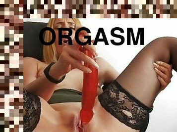 teta-grande, masturbação, orgasmo, esguincho, amador, loira, natural, dildo