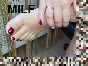 #012 Close-UP Sexy Toes Nympho Goddess FEET (FOOT WORSHIP) dark red nails