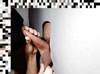 Another male comes to Gloryhole loaded with thick and hot milk