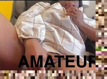 masturbation, public, chatte-pussy, secrétaire, giclée, amateur, ébène, compilation, doigtage, pute