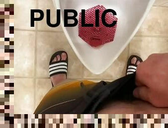 WATCH ME PEE IN A MENS PUBLIC BATHROOM