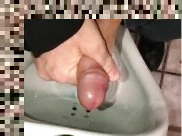 banyo-yapma, mastürbasyon-masturbation, işeme, kamu, birdenbire, meni