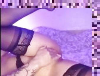 masturbation, orgasme, giclée, amateur, solo, brunette, tatouage