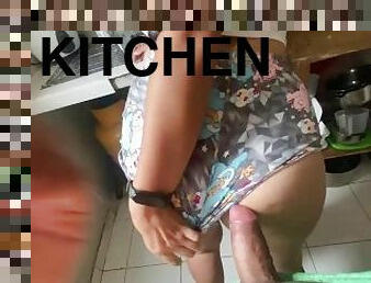 traseiros, amador, chupanços, tiro-ao-alvo, adolescente, latina, pov, cozinha, ejaculação, rabo