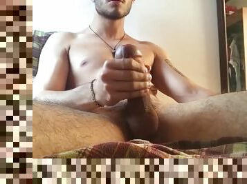 Mi pene explotó de semen después de ver un video porno súper caliente