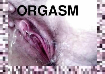 FTM squirting moaning and panting