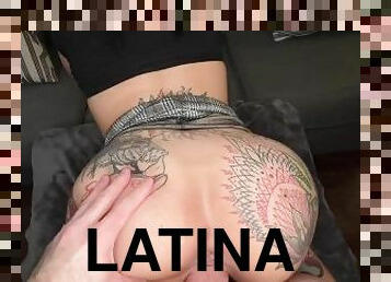 cul, ejaculation-sur-le-corps, énorme-bite, latina, pornstar, salope, point-de-vue, bout-a-bout, brunette, tatouage