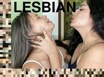 público, amador, lésbicas, adolescente, latina, beijando, loira, realidade, tatuagem, áspero